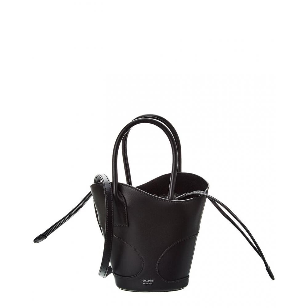 

Salvatore Ferragamo Ferragamo Cut Out Detailing Leather Tote Black Large