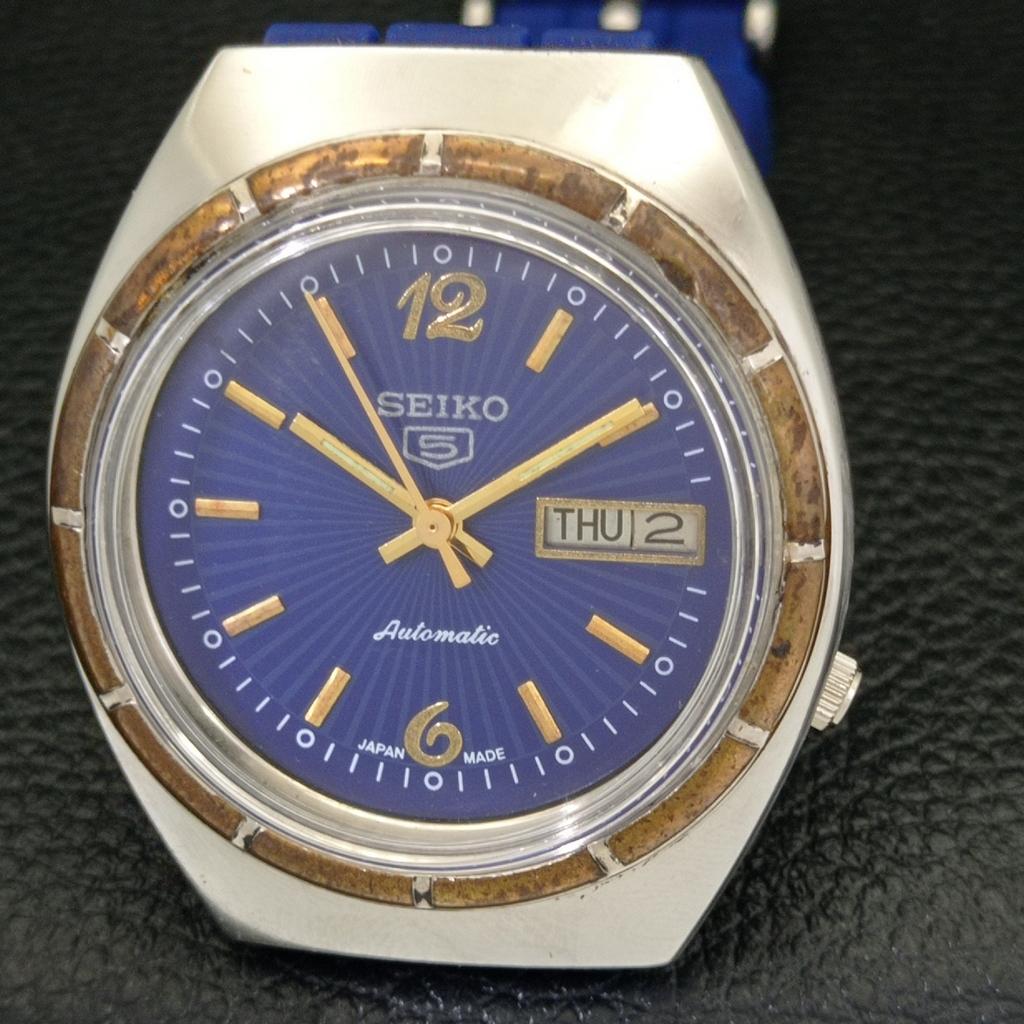 USED VINTAGE SEIKO 5 AUTOMATIC 7009A JAPAN MENS BLUE COLOR DIAL WATCH A433620-2 R118-a433620