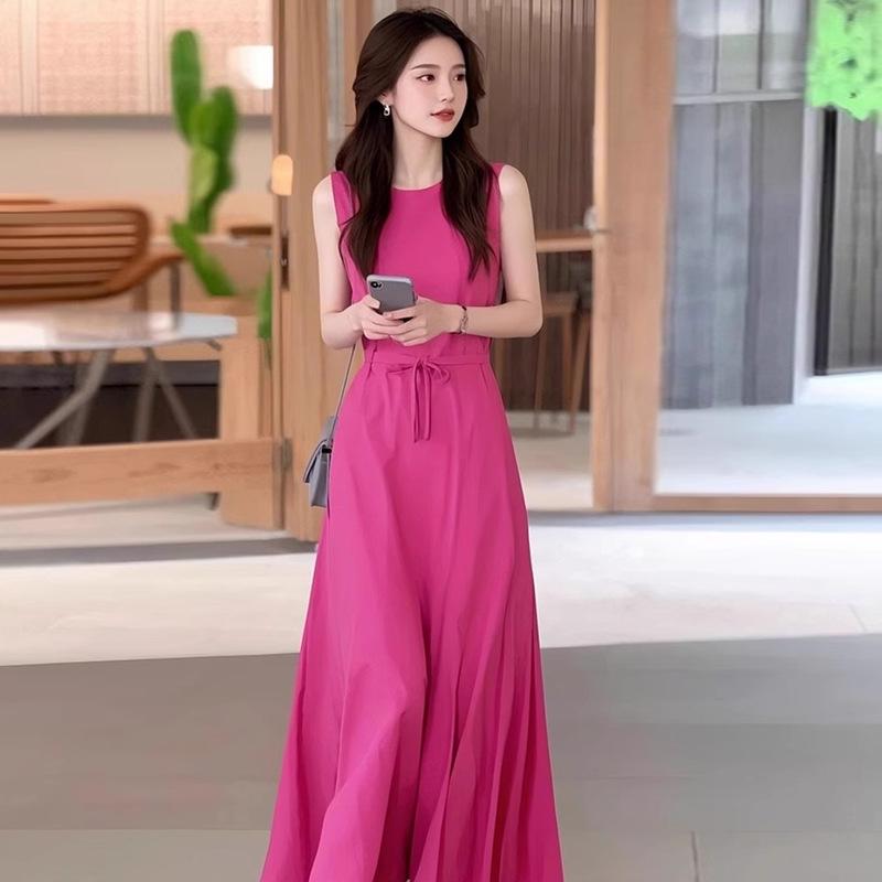 Dopamine 2026 Rose Pink Sleeveless Slim-Fit Elegance Women's Summer Dress