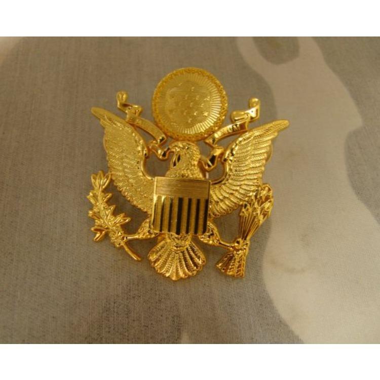 Metal badge, American cornice hat badge, American ARMY hat badge badge