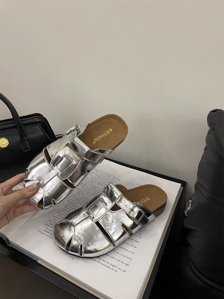 2025 new French small man with pointed head inner height increase thick heel single shoes women's shallow mouth one-word buckle Mary Jane women's shoe