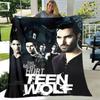 Film Teen Wolf Druckdecke warme Decke Flanschdecke weiche und bequeme Decke Haus Reise Decke Geburtstagsgeschenk