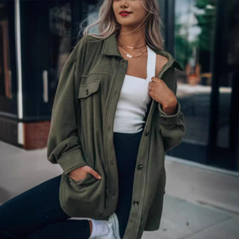 Осенне-зимняя женская флисовая куртка с длинным рукавом и лацканами — фото 26