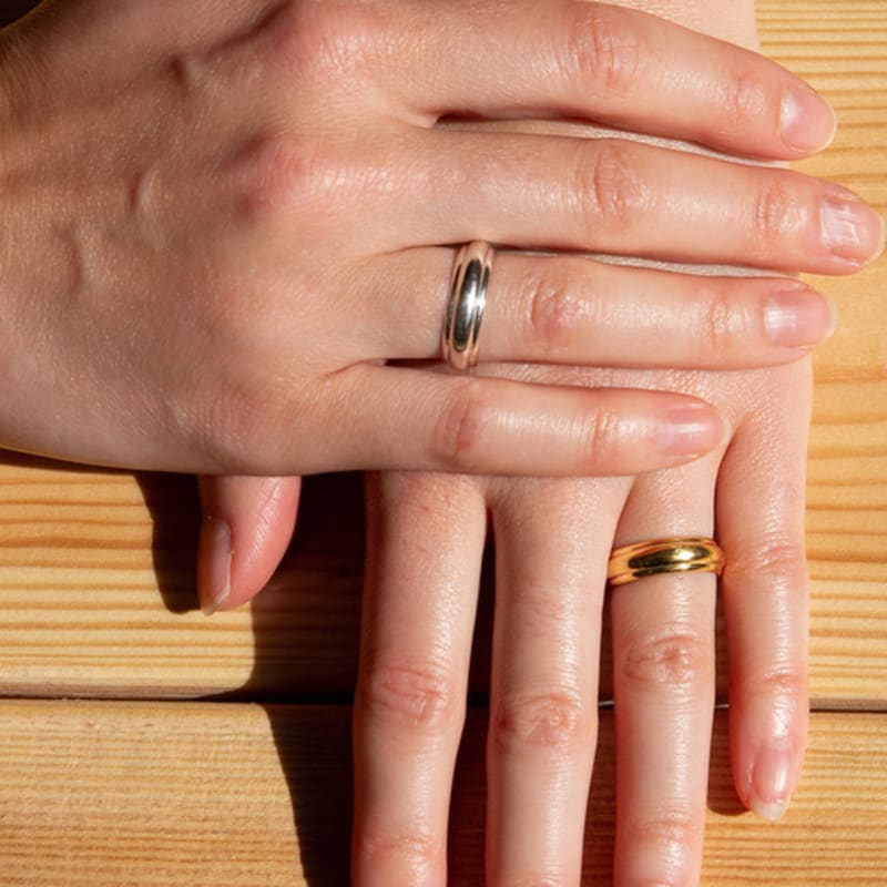 EAREE Linea Ring / Gold