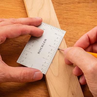 Fyrkantig kant Precisionlinjal Ficklinjal Multifunktionell Mattlinjal Lättanvänt Markeringsverktyg