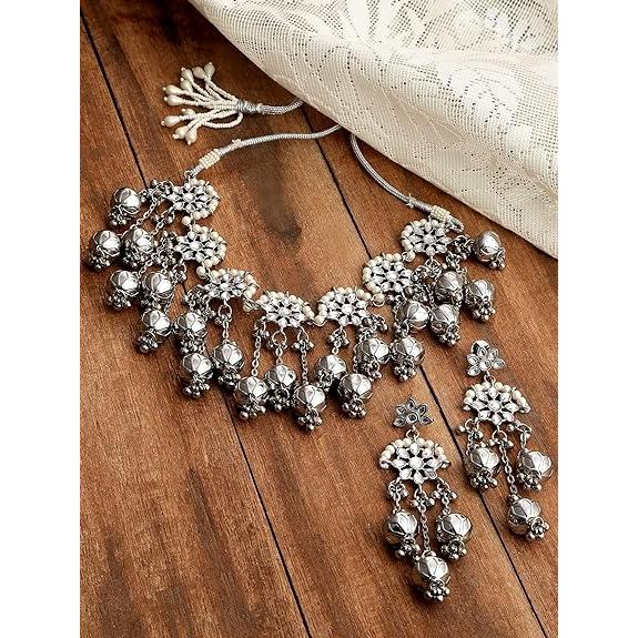 Комплект ожерелья-колье Kundan из окисленного серебра с дизайнерскими серебряными — фото 4