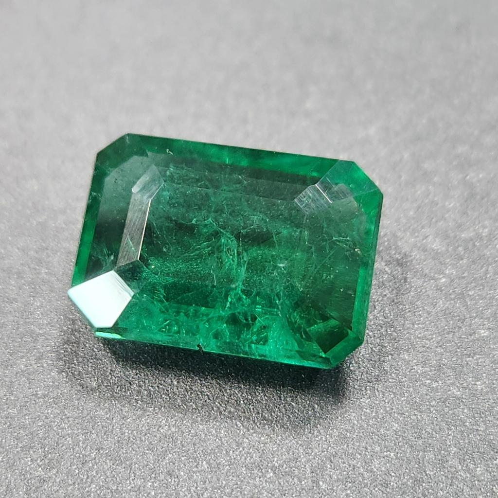 Certified Natural Zambian Green Emerald 9.50 Ct Emerald Cut Loose Gemstone