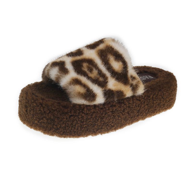 Leopard print fluffy slippers women's 2025 new autumn and winter cute household indoor non-slip and non-smelly foot cotton slippers women