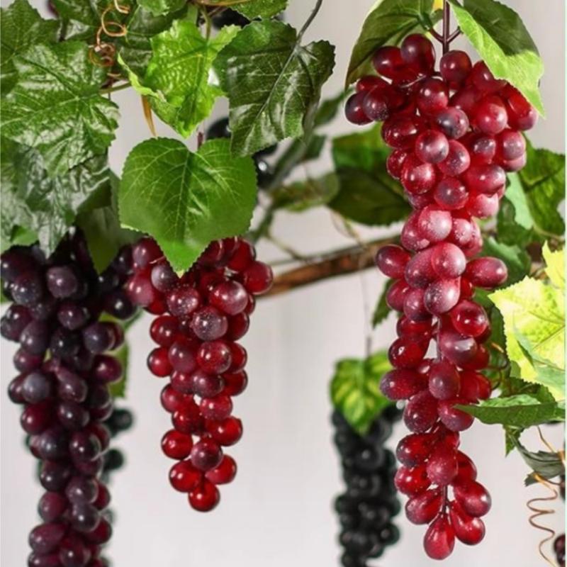 1Pcs Realistic Plastic Artificial Grapes Bunches Simulation Fake Fruit with Leaves for Vintage Home Decor Party Table Display