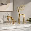 Winterurlaubs-Akzente Weihnachts-Rentier-Statue, Kleine Hirsch-Skulptur Figur, Modern Elegant Festliche Dekoration für Tischplatte, Kaminsims, Wohnzimmer,