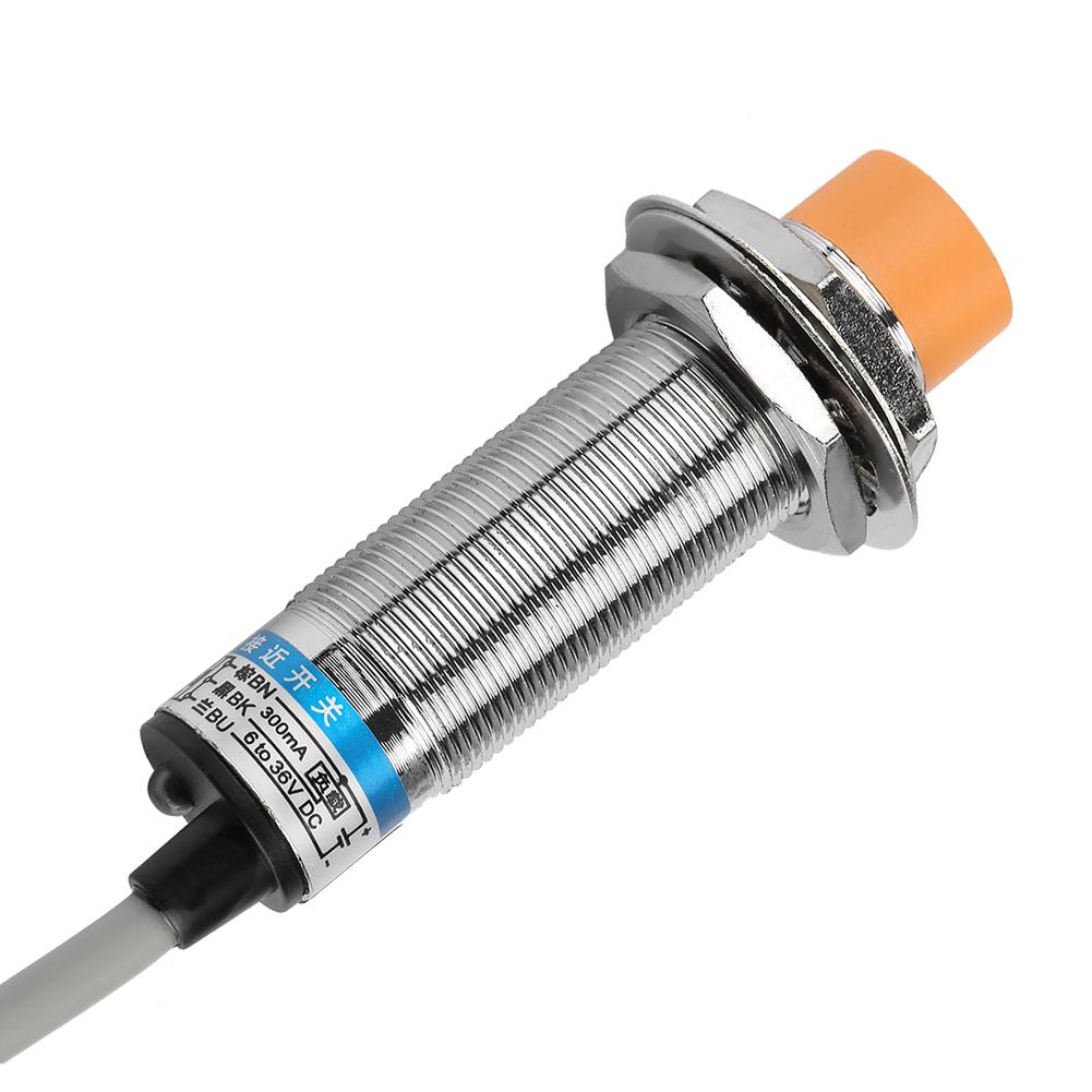 Proximity Sensor Inductive Proximity  , 8mm Sensing Distance, NPN 3-Wire Normally  18 -8-ZCelsiusBX, with High Sensitivity, Fast Respons