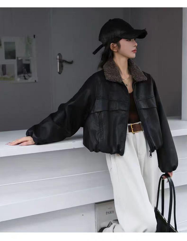 2024 Korean Style Casual Plush Lapel Leather Jacket - Fleece-Lined and Versatile