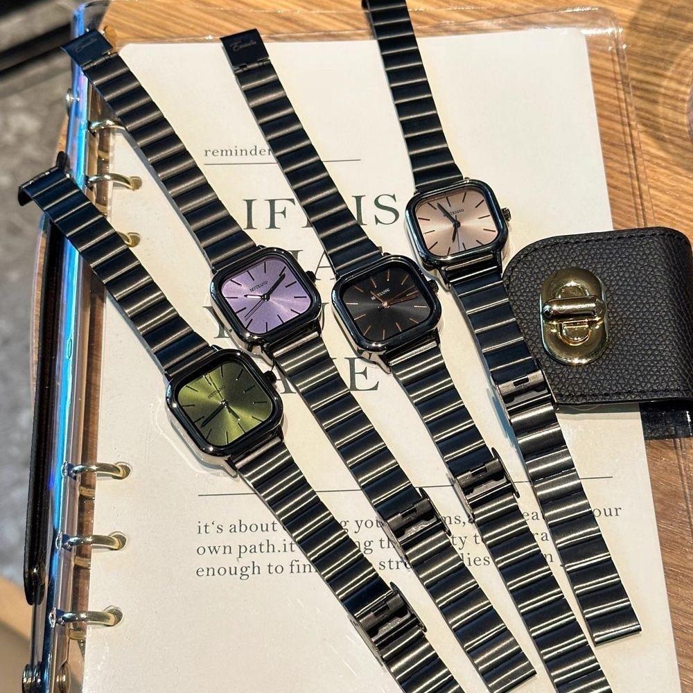 Watch Female Student Style Light Luxury Niche High-End Retro Sense Exquisite Versatile Workplace Square Small Dial Women'S Watch