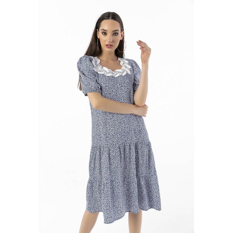 

Кружевное детальное платье