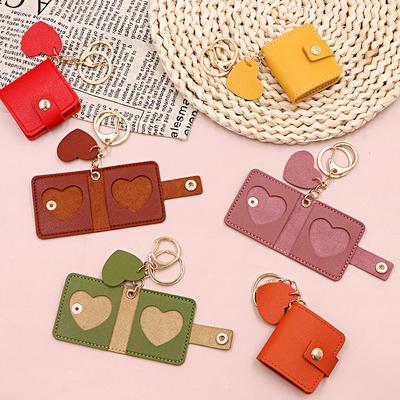 1 Stück Taschenanhänger Gedenkfotoalbum DIY Faltbare Taschen aus Kunstleder Aufbewahrung Mini-Fotoalbum Niedlicher Schlüsselanhänger Tragbar Mehrfarbig