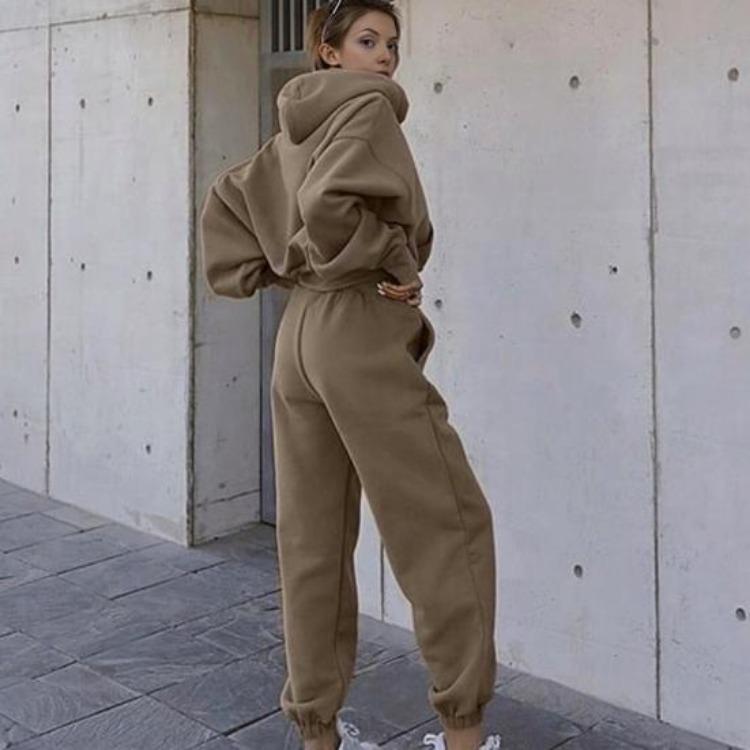 Fall Casual Tracksuit Set Women 2 Piece Outfits Long Sleeve Crop Hoodie and Jogger Pants Sweatsuit