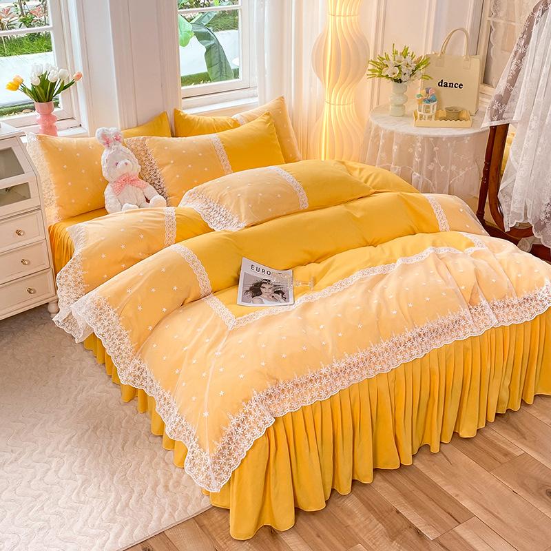 Princess Wind Grinding Four-piece Bed Skirt Lace Quilt Cover Bed Sheet Dormitory Three-piece Quilt Cover Bedding