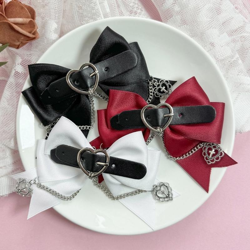 Dunkle Serie Haarspange Weibliches Haarstyling-Werkzeug 2000er Jahre Seitenklammer Herzanhänger Haarspange