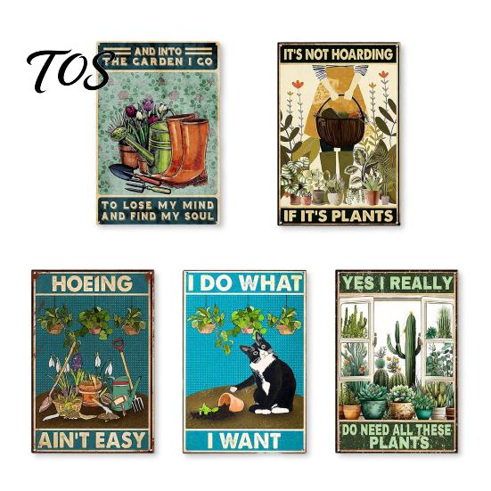 Wooden Patio Hanging Art Retro Gardening Sign for Wall Decor, 12 x 8 Inch Vintage Garden Decor Plant Pattern Plaque with Pre-drilled Holes Indoor