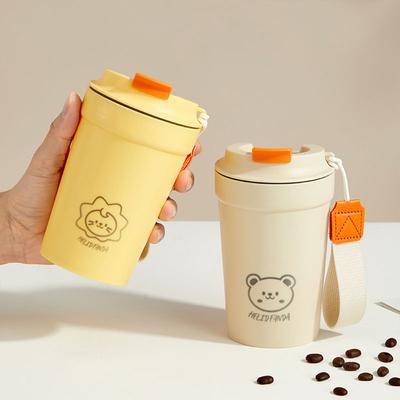 WORTHBUY Cana de cafea pentru birou Ceașă de cafea din plastic pentru camping ceașcă portabilă de băut direct cu funie, rezistentă la scurgeri, suc, ceai, lapte, apă