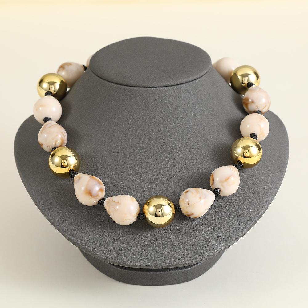 Европейский Американский Панк Преувеличенное Контрастное Цветовое Ожерелье Хип-Хоп Тренд Смола Акрил Бусины Геометрический Шар Украшения Для Женщин бежевый