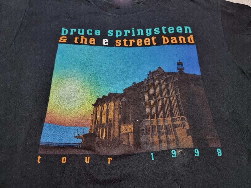 

Bruce Springsteen 1999 Tour Concert T-shirt For men Women All Size S-234XL BO362 Unisex T-Shirt XXL
