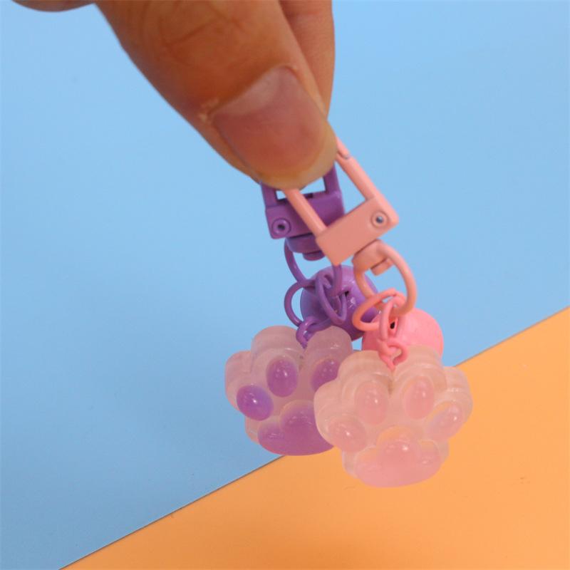 Creative Luminous 3D Cat Paw Pendant Keychain Cute Cartoon Cat Paw Keyring Exquisite Handbag Decoration Accessories Gifts