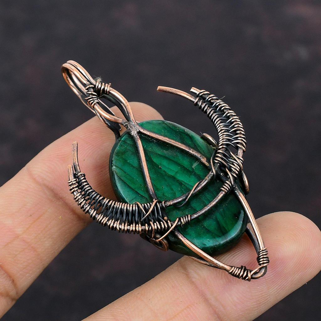 Green Fire Labradorite Pendant Copper Wire Wrapped Jewelry Handmade Pendant Copper Design Bull Face Shape Pendant Wire Wrap Gemstone Pendant