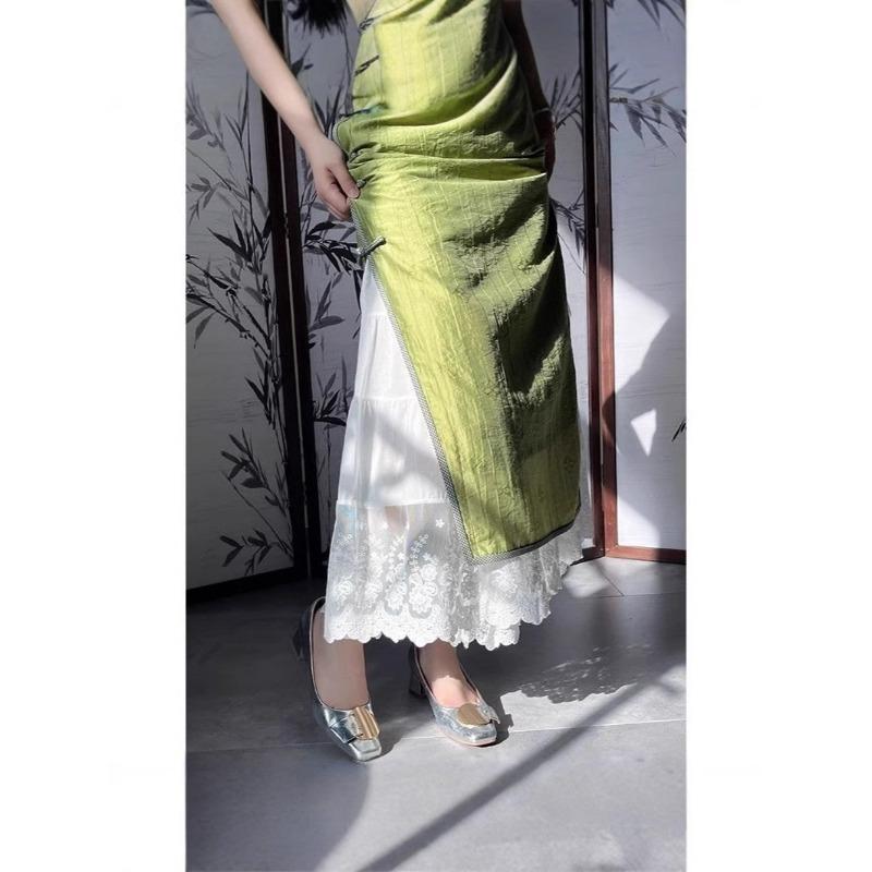 Sweet and Fresh Cropped Pants In Spring and Summer, Loose Oversized Embroidered Patchwork Lace Solid Color Micro Flared Pants