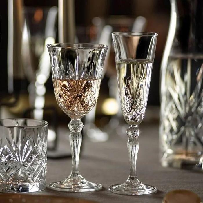 Boite de 6 verres à pied mélodia 27 cl - rcr