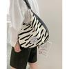 Korean Version Large-Capacity Bag Women'Snewest Striped Tote Bag Fashion Wide Shoulder Strap Messenger Bag Canvas Bag