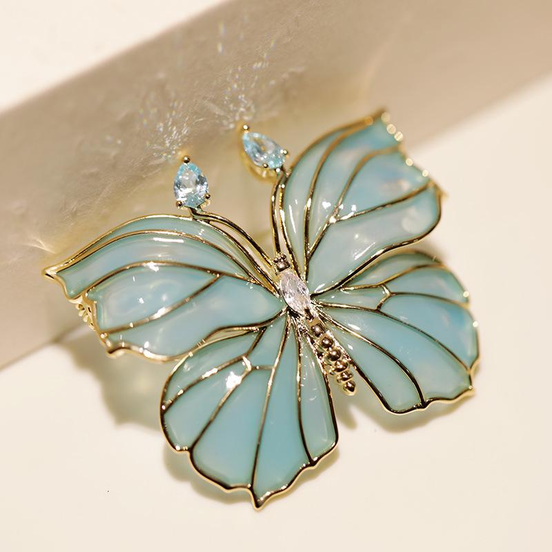 Dili Xue Blue Starry River Butterfly Brooch: High-End Niche Jewelry Accessory.