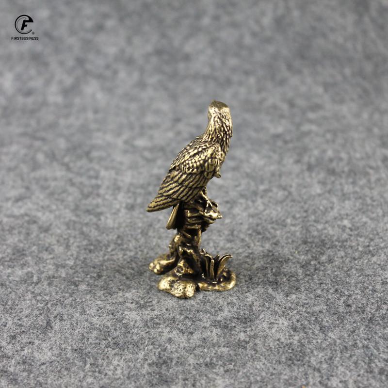 Antique Bronze Decorations Desk Ornament Eagle Miniatures Figurines Pure Copper Eagle Statue Home Decorations Crafts Collection