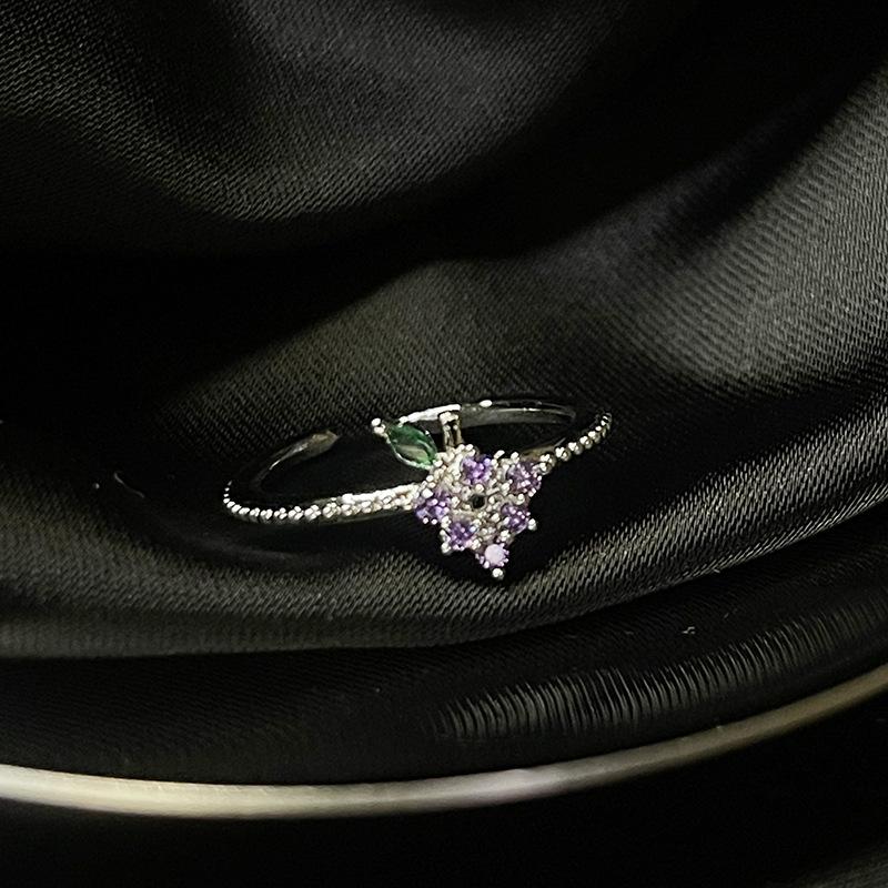 French Open Ring Female Niche Design Light Luxury High Sense Fashion Personality Fruit Simple Ring Female