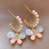 Fashion light luxury simple earrings women's silver light luxury high-end small earrings niche design trendy cool earrings