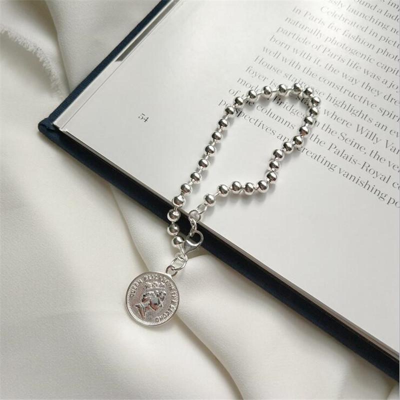 

New Fashion Popular Coin Queen Head Creative 925 Sterling Silver Jewelry Personality Round Card Bead Bracelets SL086 серебряный