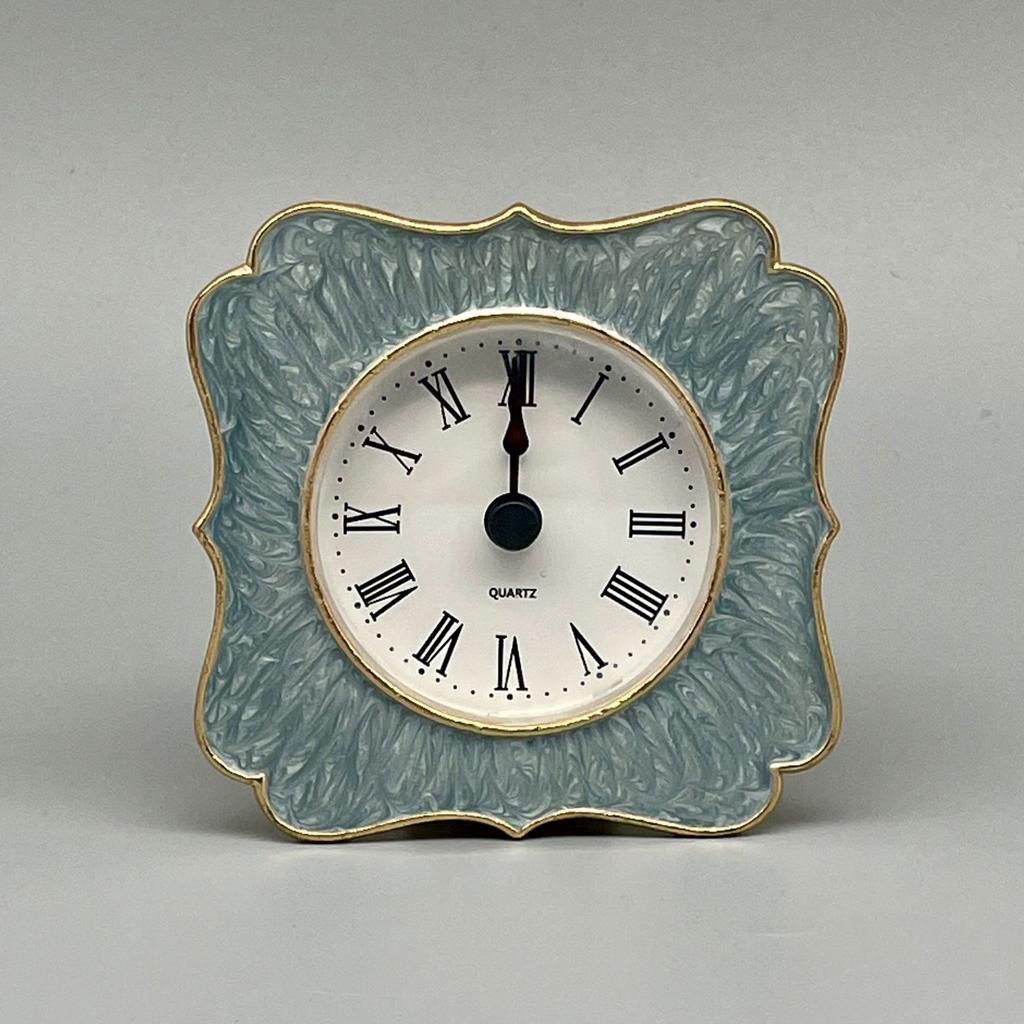 Enamel Metal Clock Simple Small Fresh Clock Living Room Home Fashion Retro Model Room Ornament
