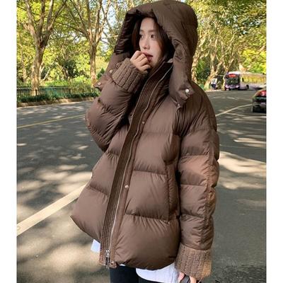 Winterverdickter Damenmantel mit übergroßem Lammwollkragen