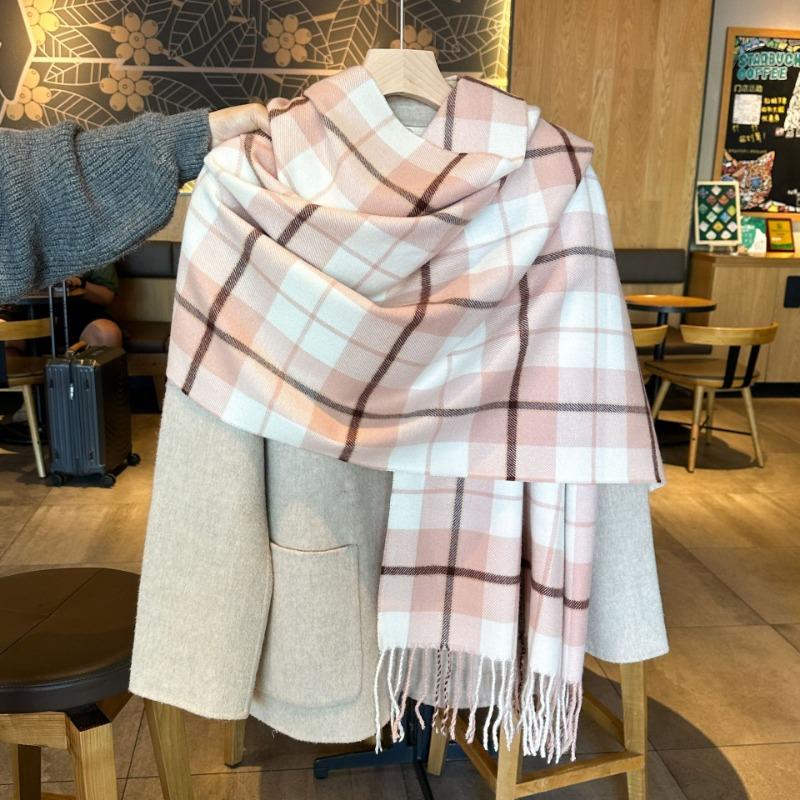 New version of high-value thick-line plaid scarf, winter outdoor cold-proof neck protection, warm, thickened soft contrasting scarf