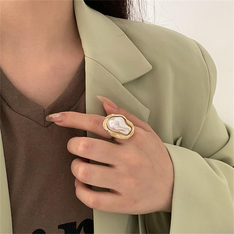 Delicate Irregular Pearls Ring Adjustable Rings Metal Jewelry Comfortable Rings Alloy Texture Present for Women and Girls