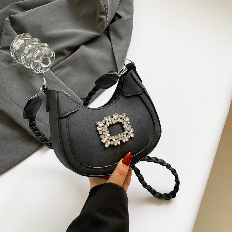 Stylish Pu Women's Messenger Bag Summer 2024 Soft Shoulder Bag In Black Green Blue White