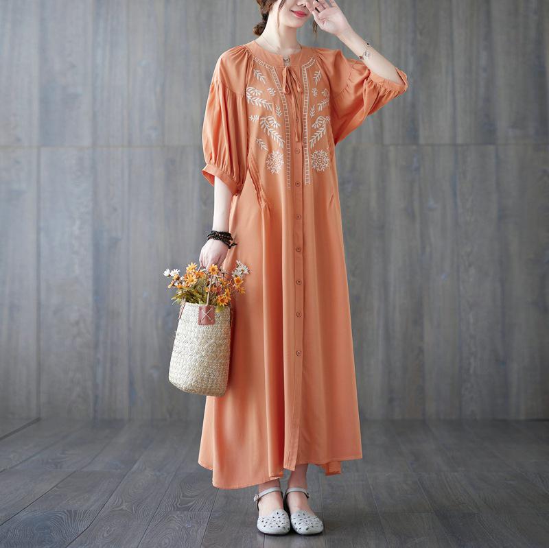 2025 Summer Plus Size Women's Retro Embroidered V-Neck Bell Sleeve Dress