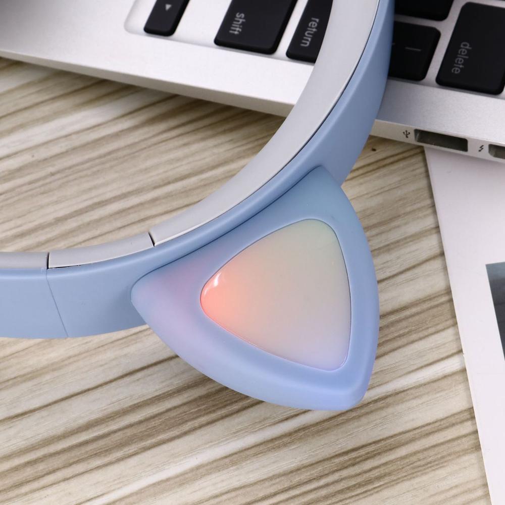 Faddish Student Cute Cat"s Ears Head-Mounted Headset No Wire Cartoon BT Game Chargeable Headset