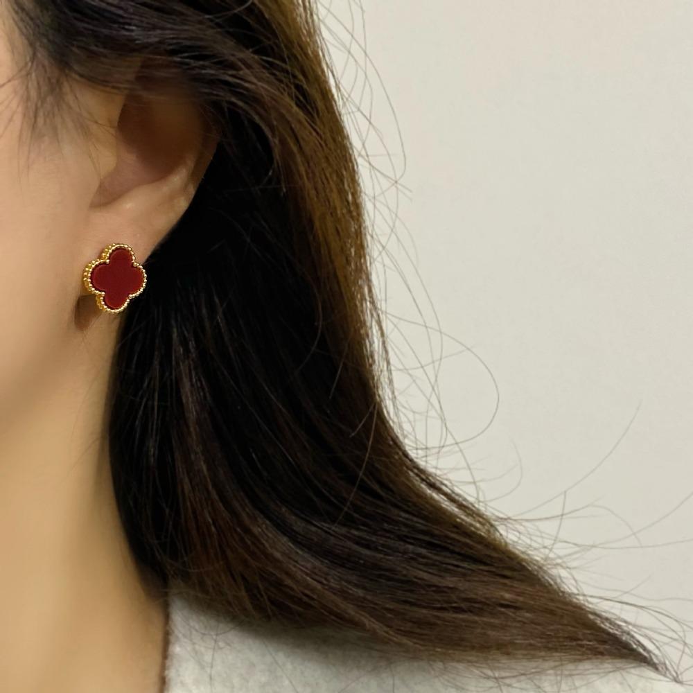 Retro Classic Fashion Four-leaf Clover Earrings - New Luxury Elegant Stud Earrings for Women