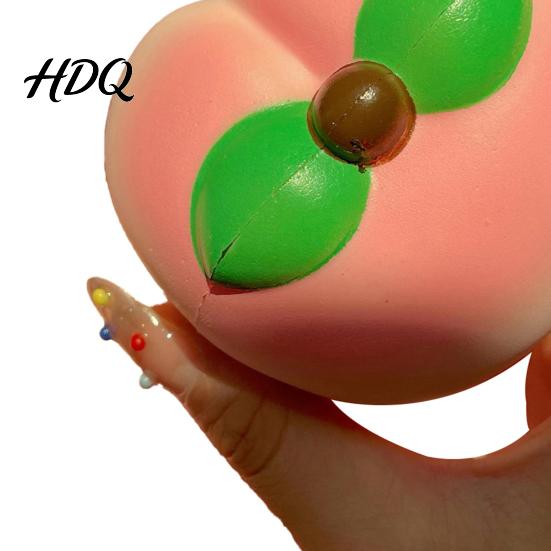 Anxiety Relief Stress Ball Soft Snow Peach Slow-Rising Squeeze Toy Realistic Fruit-Shaped PU Fidget Sensory for Novelty Decompression Gadget