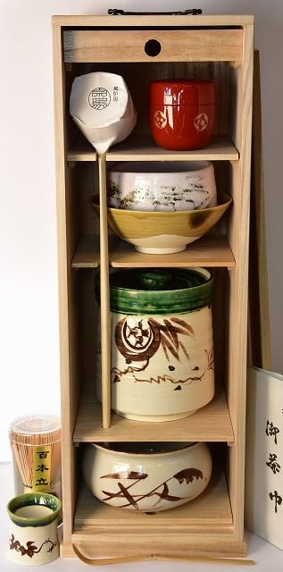

Tea utensils Paulownia strip box tea utensils Natsume vermilion lacquer set, set,