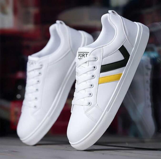 Pánské Boty Tenisky 2024 Nové Letní Bílé Módní Tabule Bílé Pánské Zapatillas Hombre Chaussure Homme