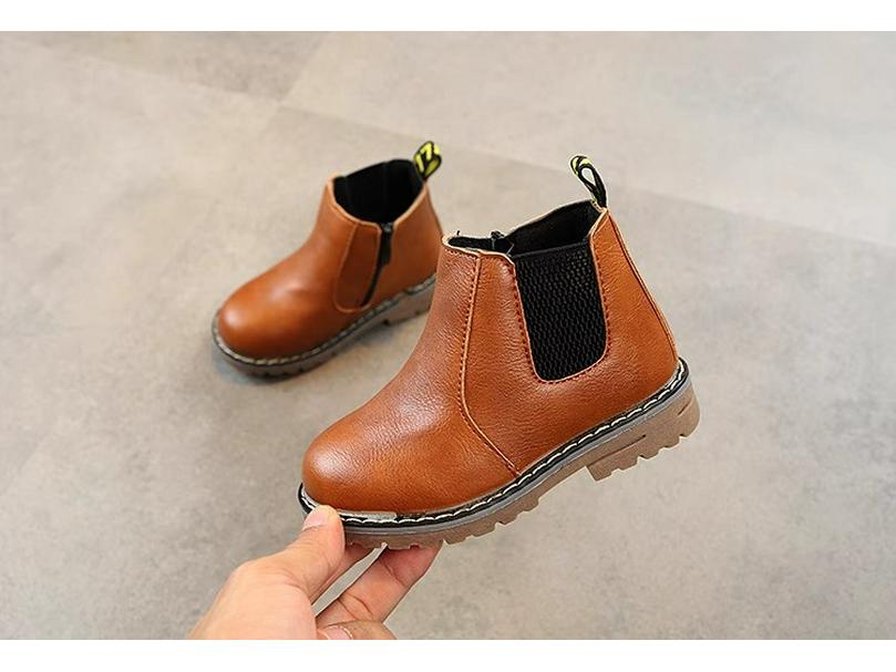 Martin-Stiefel für Kinder: 2025 Herbst/Winter, Schwarze Kurzstiefel im koreanischen Stil für Mädchen und Jungen, Britischer Stil, Weiche Sohle.