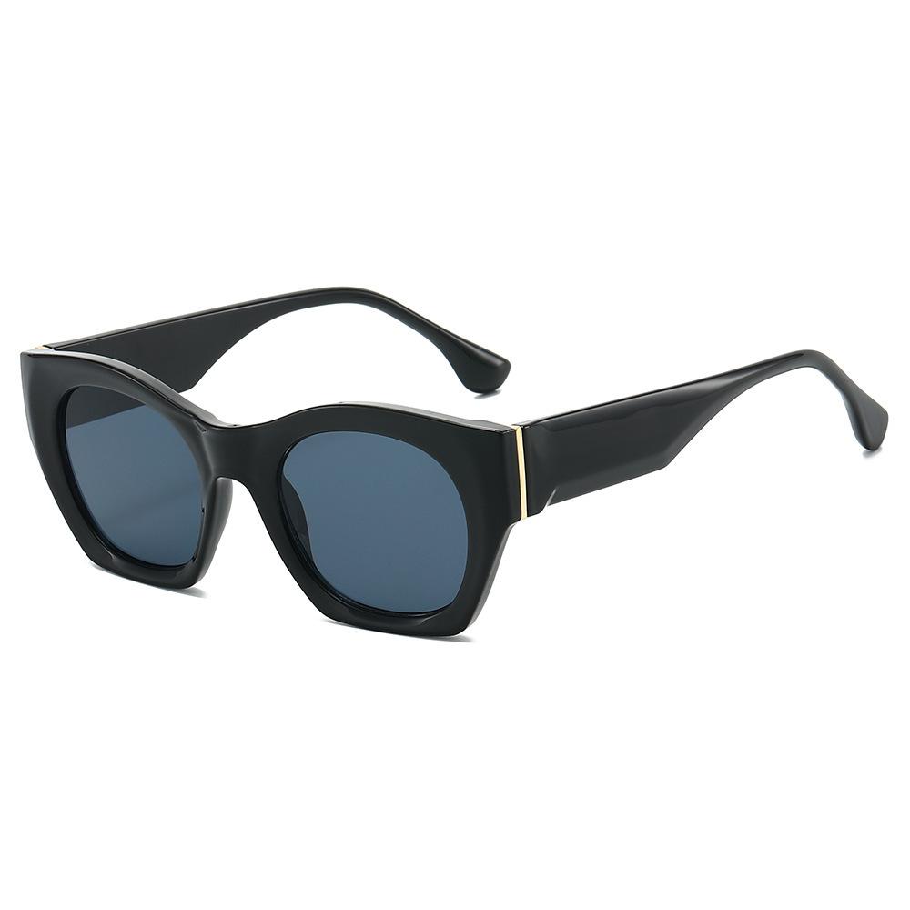 26 Years Of Cat Eye Sunglasses Futuristic Punk Contrasting Sunglasses Ins Street Shooting Uv Protection