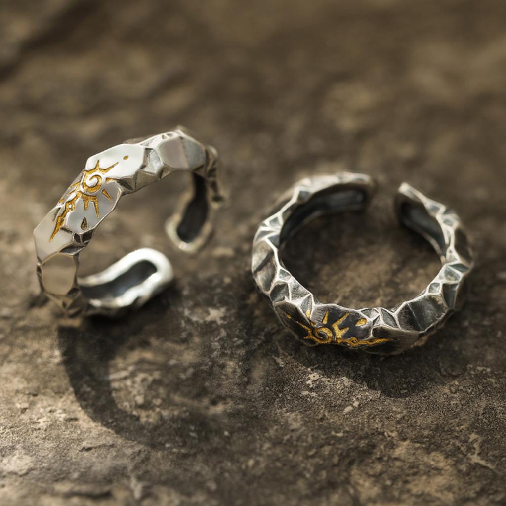 Retro Styles Zinc Alloy Rings Featuring Intricate Carvings and Comfortable Fit Portable for Fashion Enthusiasts Wear